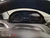 Peugeot 2008 1.2 PureTech Style