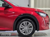 Peugeot E-208 50 kWh Style