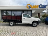 Toyota Hilux 2.4 D-4D 2WD CE
