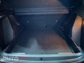 Peugeot E-2008 Active