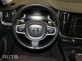 Volvo V60 2.0 B4 MOMENTUM CORE GEARTRONIC 5D I.V.A DEDUTIVEL