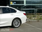 BMW 330 e iPerformance Advantage