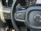 Volvo XC60 2.0 T8 PHEV Momentum Plus AWD