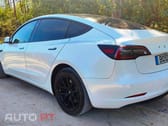 Tesla Model 3 Range plus 325 cv / 264€ mês