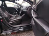 Volvo V40 2.0 D4 R-Design