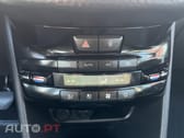 Peugeot 2008 1.2 PureTech Allure EAT6
