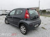 Peugeot 107 1.0 Sportium