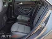 Mercedes-Benz CLA 180 BlueEFFICIENCY) Urban