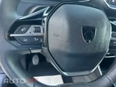 Peugeot 2008 1.2 Pure Tech Allure- Gasolina