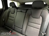Volvo V60 2.0 B4 Plus Style Dark DCT