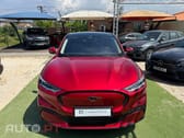 Ford Mustang Mach-E Alargada