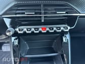 Peugeot 2008 1.2 PureTech Active EAT8