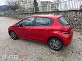 Peugeot 208 1.2 PureTech Signature