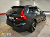 Volvo XC60 2.0 B4 Momentum Plus