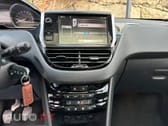 Peugeot 2008 1.6 e-HDi Allure