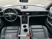 Porsche Taycan 4
