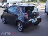Toyota iQ 1.0