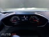 Peugeot 2008 1.2 PureTech Allure EAT8