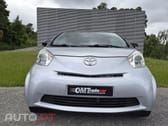 Toyota iQ 1.0 VVT-i Essential+AC