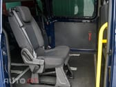 Ford Transit Custom Adaptada p/ 3 cadeiras de rodas