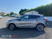 Nissan Qashqai 1.3 DIG-T Tekna Bose