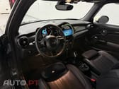 MINI Cooper Cooper SE Resolute Edition
