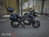 BMW S Triple black & Akrapovic