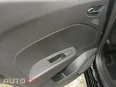 Renault Clio Outro