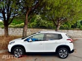 Peugeot 2008 Automático