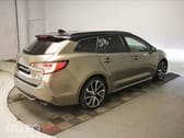 Toyota Corolla Touring Sports 2.0 Hybrid Square Collection
