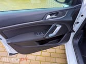 Peugeot 308 1.5 BlueHDi Business Line