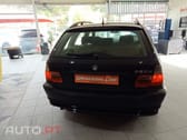 BMW 320 d Touring Navigator