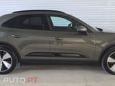 Porsche Macan Electric 4