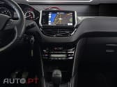 Peugeot 208 1.2 PureTech Signature