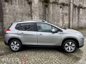 Peugeot 2008 1.2 PURETECH STYLE