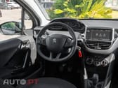 Peugeot 208 1.2 PureTech Signature