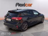 Ford Focus 1.0 EcoBoost MHEV ST-Line