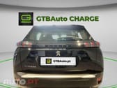 Peugeot E-2008 Active