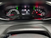 Peugeot 2008 1.2 PureTech Active EAT8