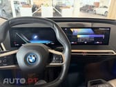 BMW iX xDrive 40