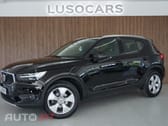 Volvo XC40 1.5 T2 Momentum Plus