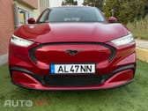 Ford Mustang Mach-E Standard • 75,7 kWh • 294 CV