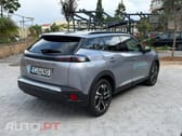 Peugeot E-2008 50 kWh Active