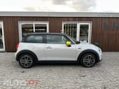 MINI Cooper Cooper SE