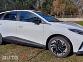 MG MG4 Standard