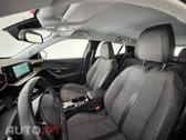 Peugeot 2008 1.2 PureTech Allure EAT8