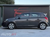 Opel Astra auto