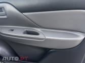 Mitsubishi L200 2.4 DI-D Club Invite CC 4WD