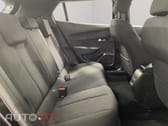 Peugeot E-2008 54 kWh Style