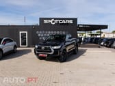 Toyota Hilux 2.4 D-4D 4WD CD Tracker S CA